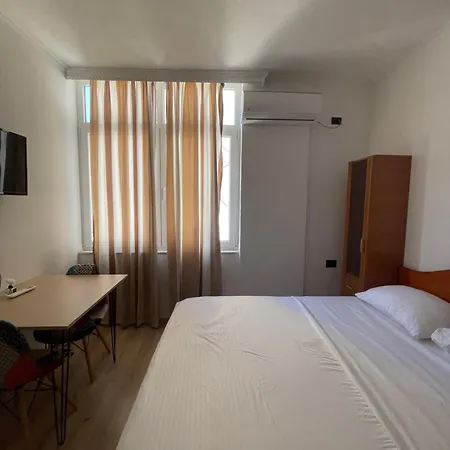 Near Klinika Keit Tirana